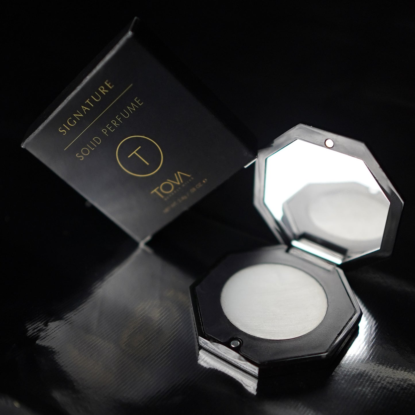 Signature Solid Perfume Compact